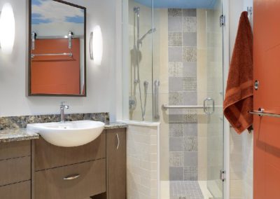 Guildwood condominium Master Ensuite